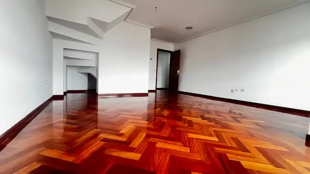 Living room of Flat for sale in A Coruña Capital   with Heating, Parquet flooring and Storage room