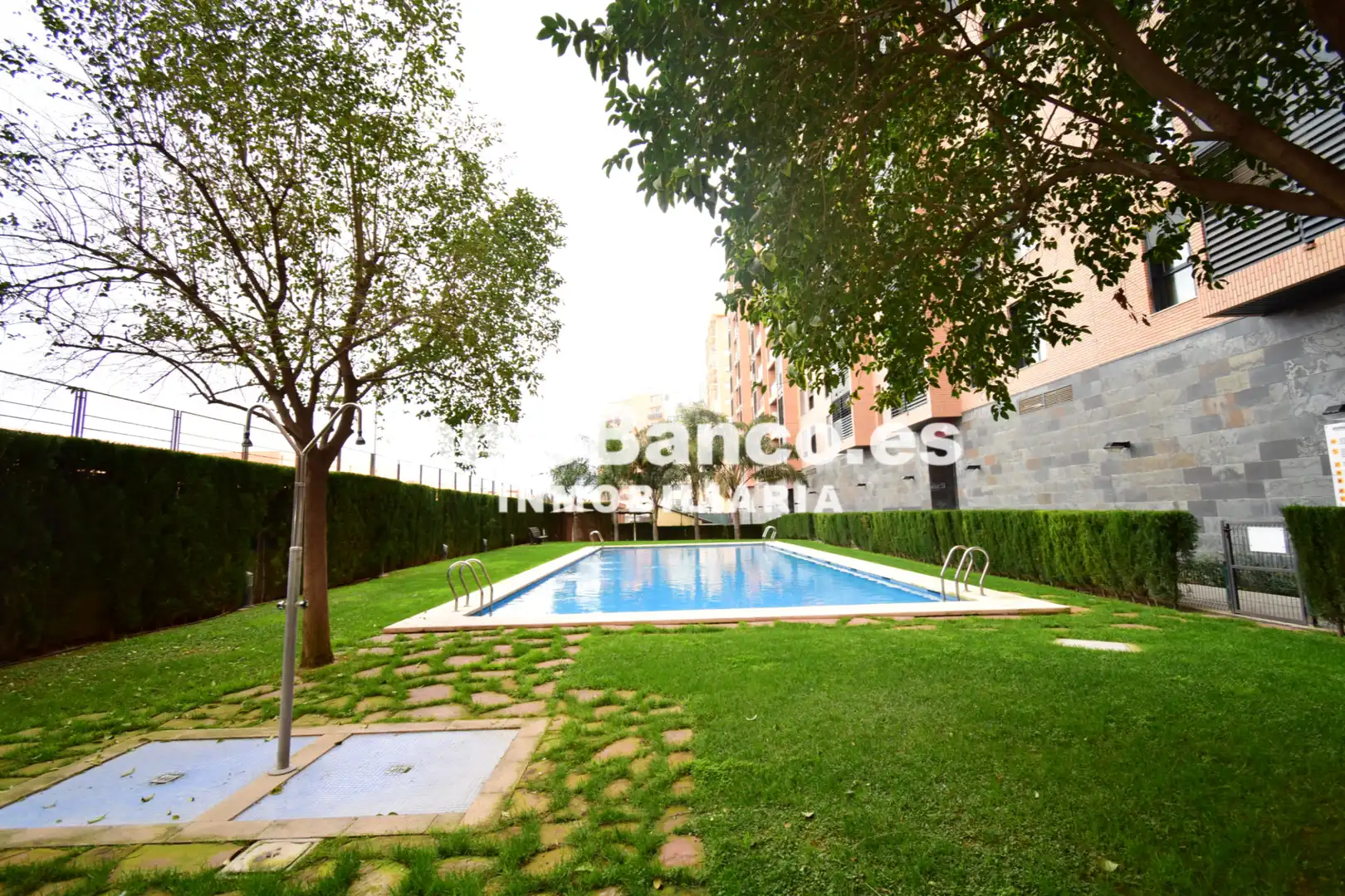 Piscina de Piso de alquiler en Valencia con Aire acondicionado, Calefacción y Terraza