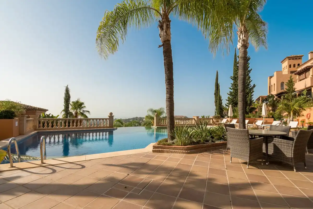Apartament amb piscina en venda a Nueva Andalucía, imagen 24