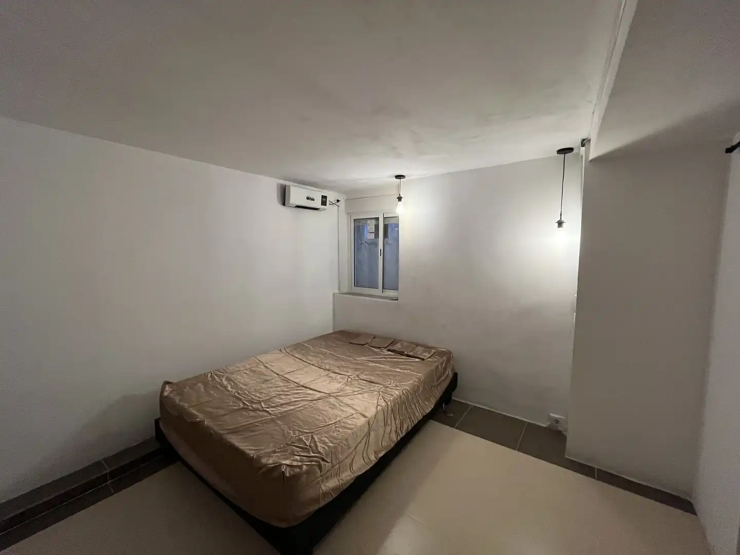 Bedroom of Commercial properties for sale in Manresa