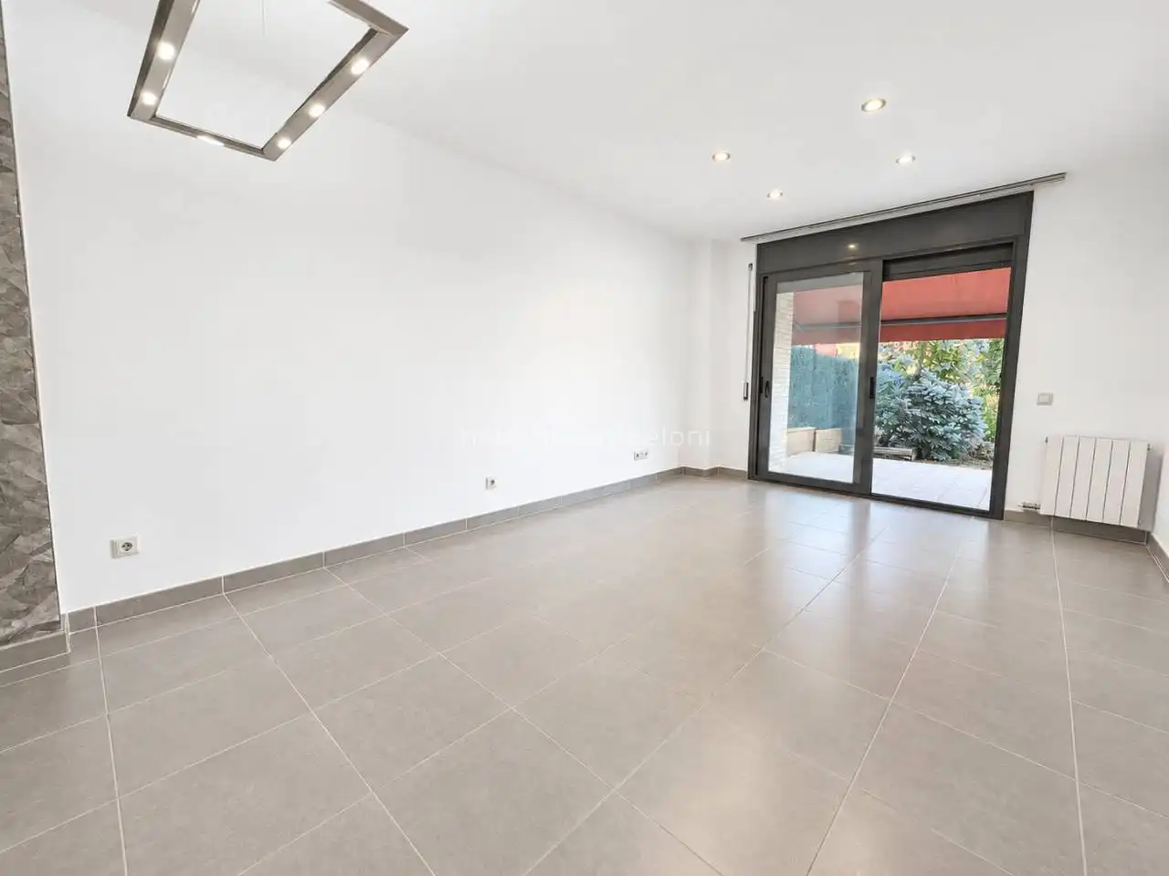 Appartamento con giardino in vendita a Calle Josep Tarradellas, imagen 4
