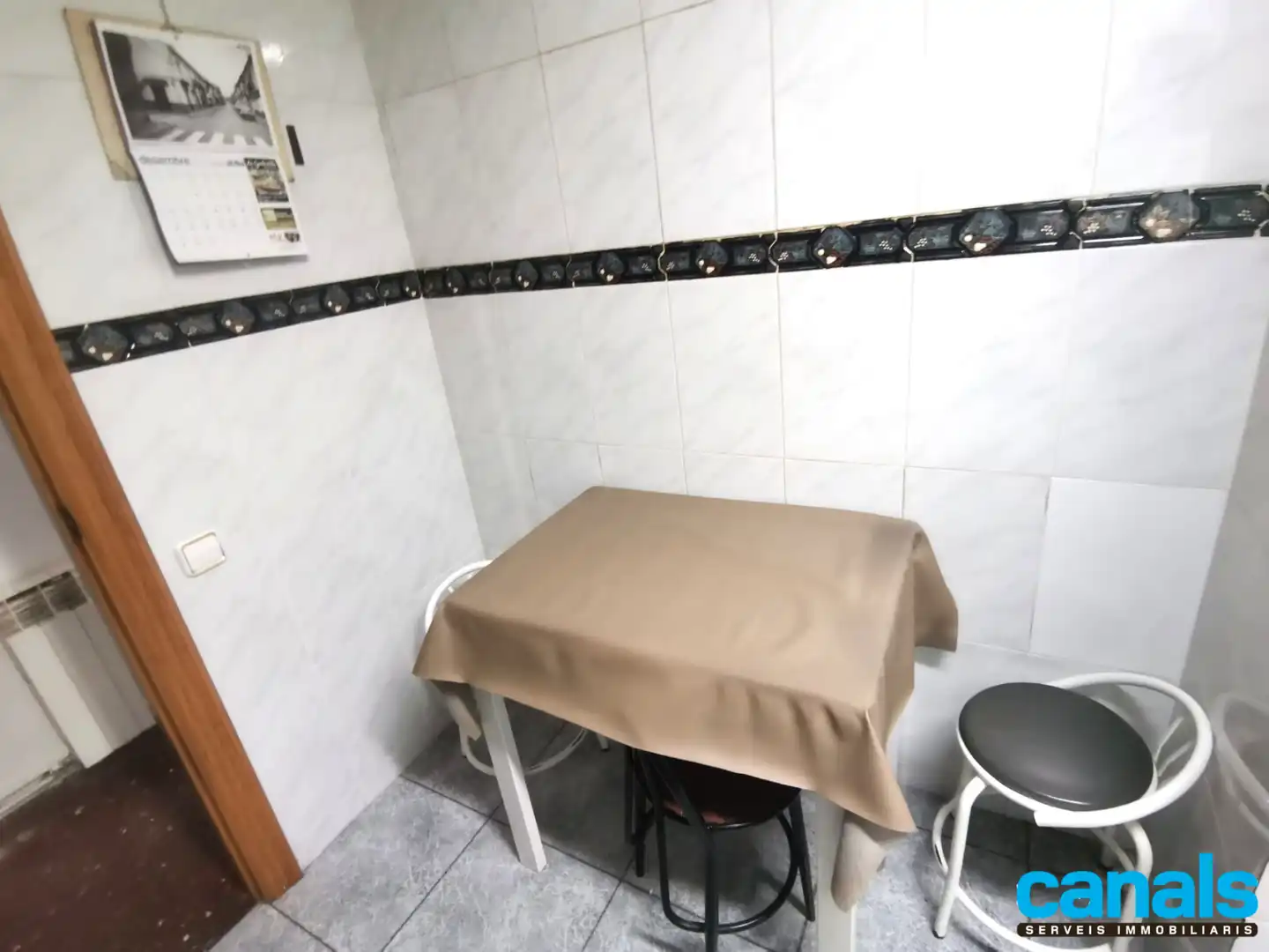 Cocina de Piso en venta en Cerdanyola del Vallès con Calefacción, Horno y Balcón