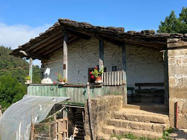 Maison rustique avec balcon à vendre à EL CRUCE 27