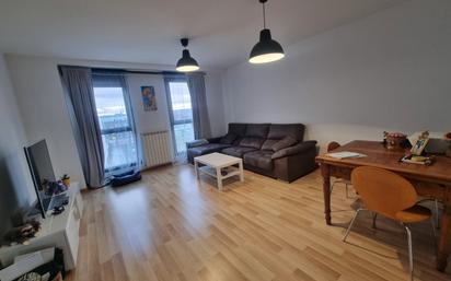 Living room of Flat for sale in Burgos Capital  with Heating, Parquet flooring and Storage room