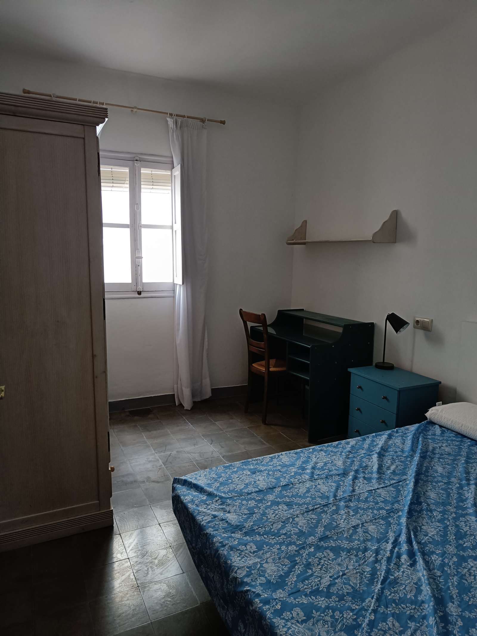 Bedroom of Flat to share in  Jaén Capital  with Air Conditioner and Terrace