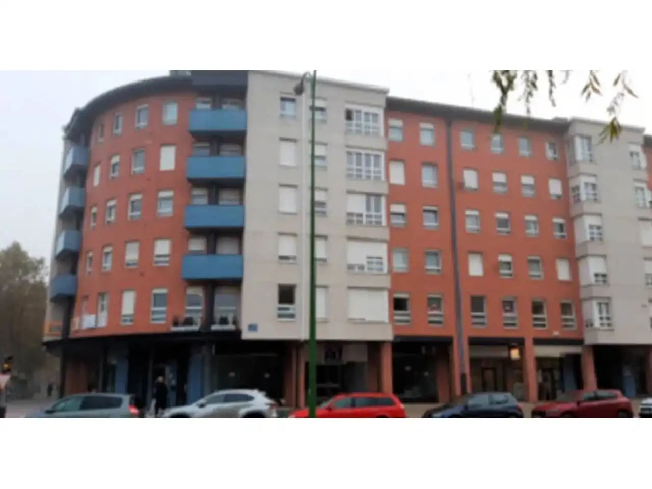 Vista exterior de Oficina en venta en Burgos