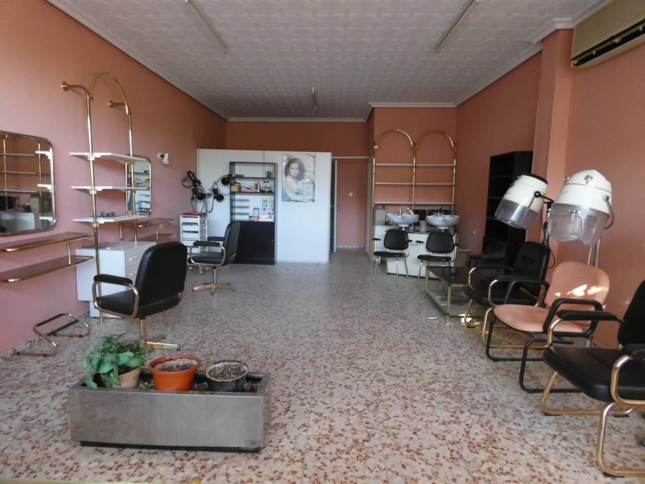 Local en venda en Olías del Rey amb Aire condicionat