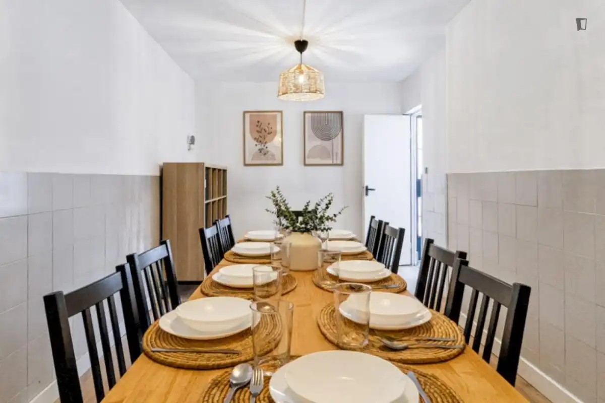 Dining room of Houses for share in Madrid  with Heating, Furnished and Oven