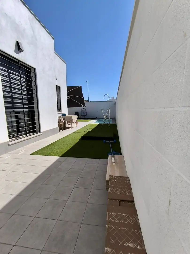 Terraza de Casa o chalet en venta en Umbrete con Aire acondicionado, Parquet y Trastero