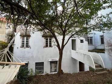 Casa amb piscina en venda a Rúa Real