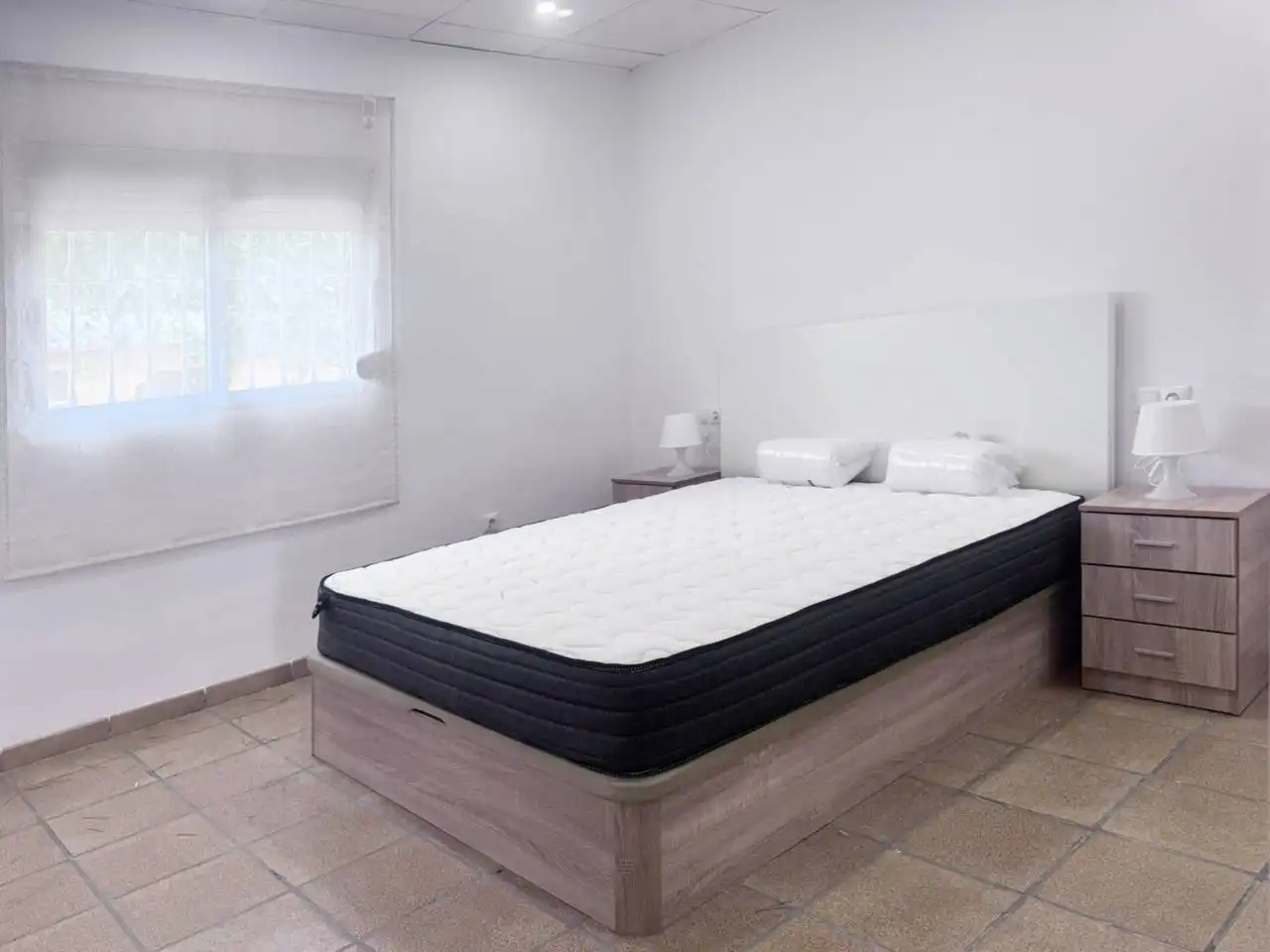 Schlafzimmer von Haus oder Chalet zur Miete in Paterna mit Privatgarten, Terrasse und Möbliert