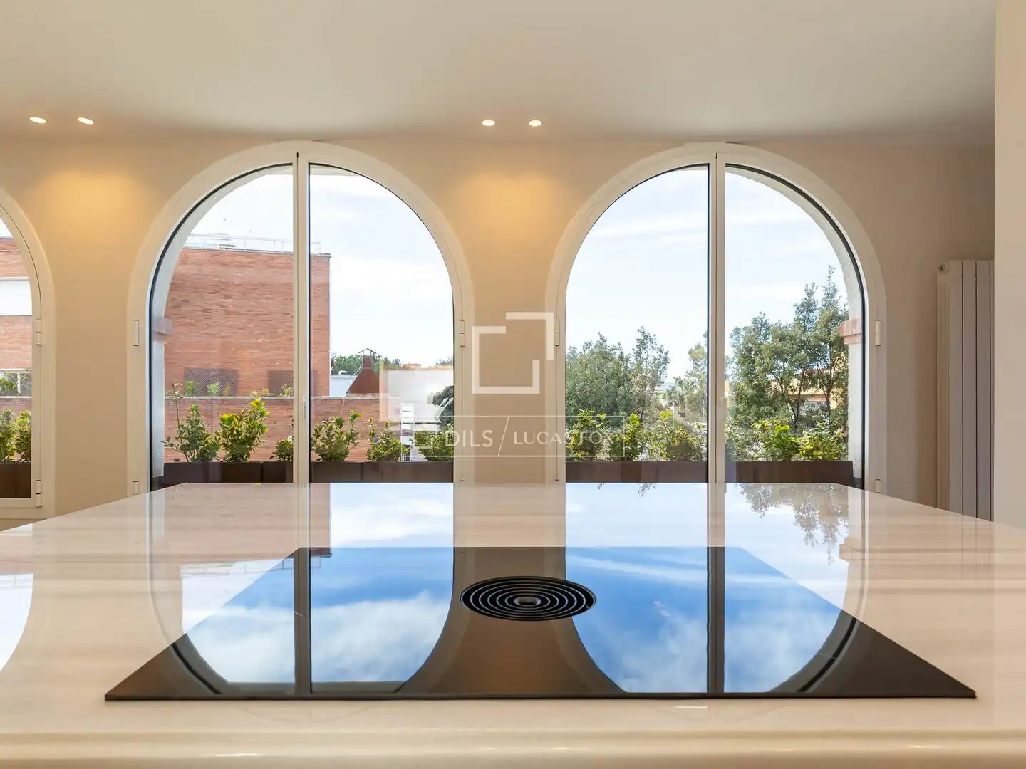 Vista exterior de Casa o chalet en venta en Sant Just Desvern con Aire acondicionado, Jardín privado y Terraza