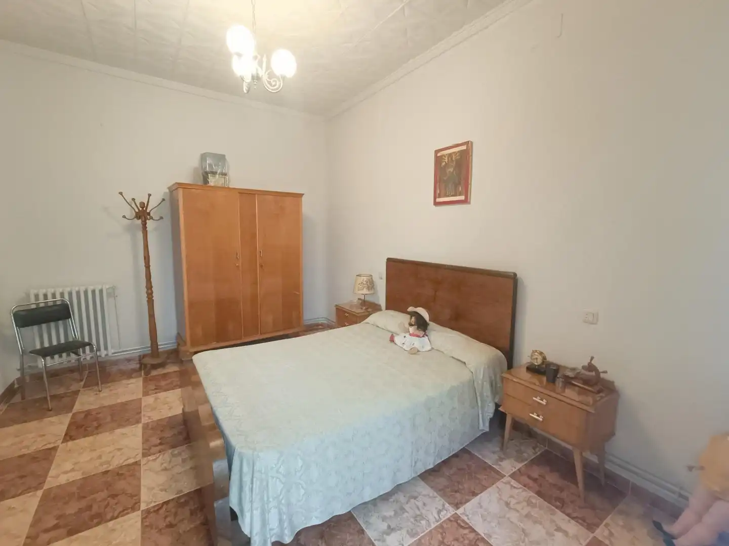 Habitación de Casa adosada en venta en Villarta de San Juan con Calefacción, Terraza y Balcón