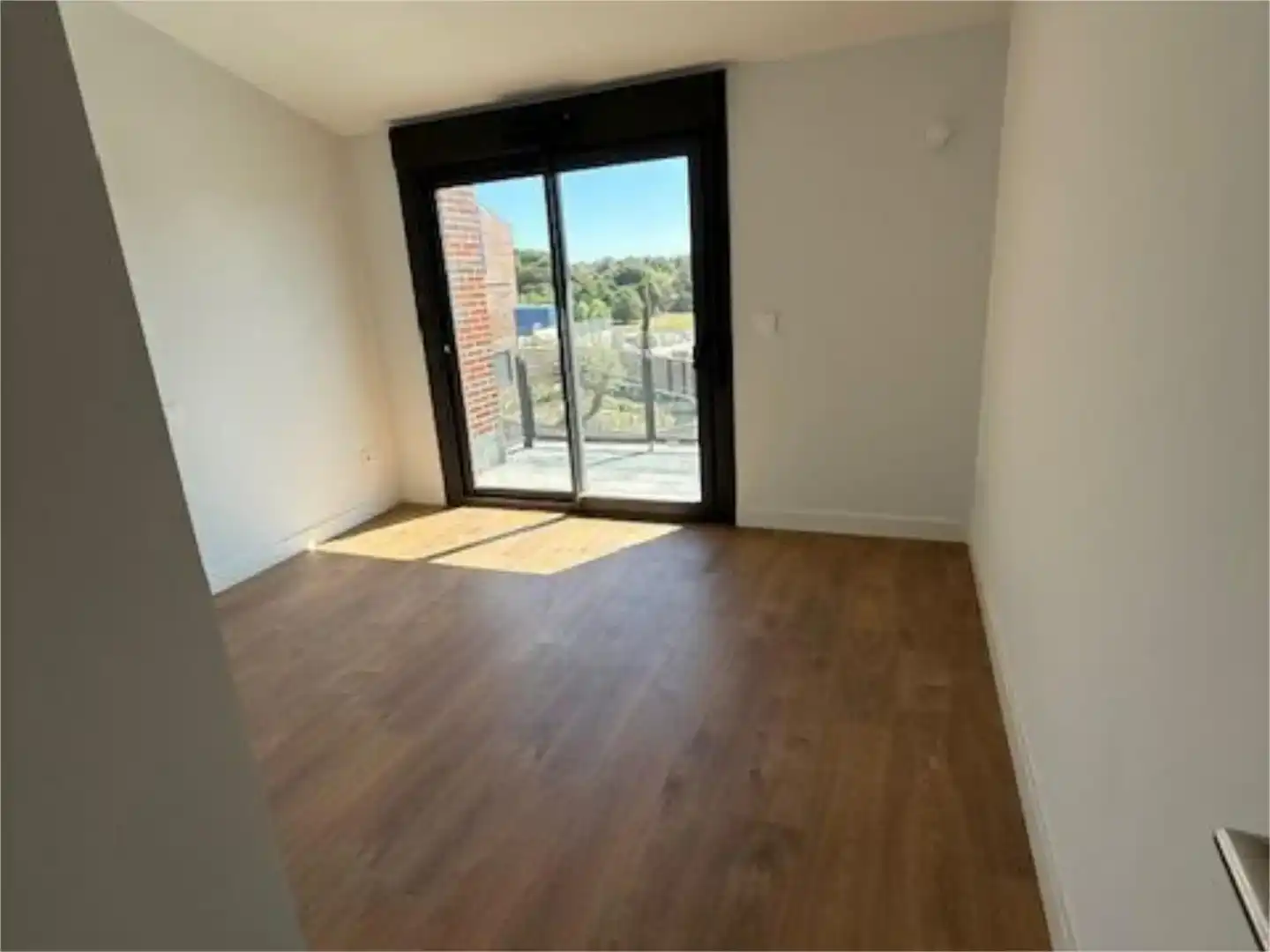 Bedroom of Houses for rent in Boadilla del Monte  with Air Conditioner, Private garden and Parquet flooring