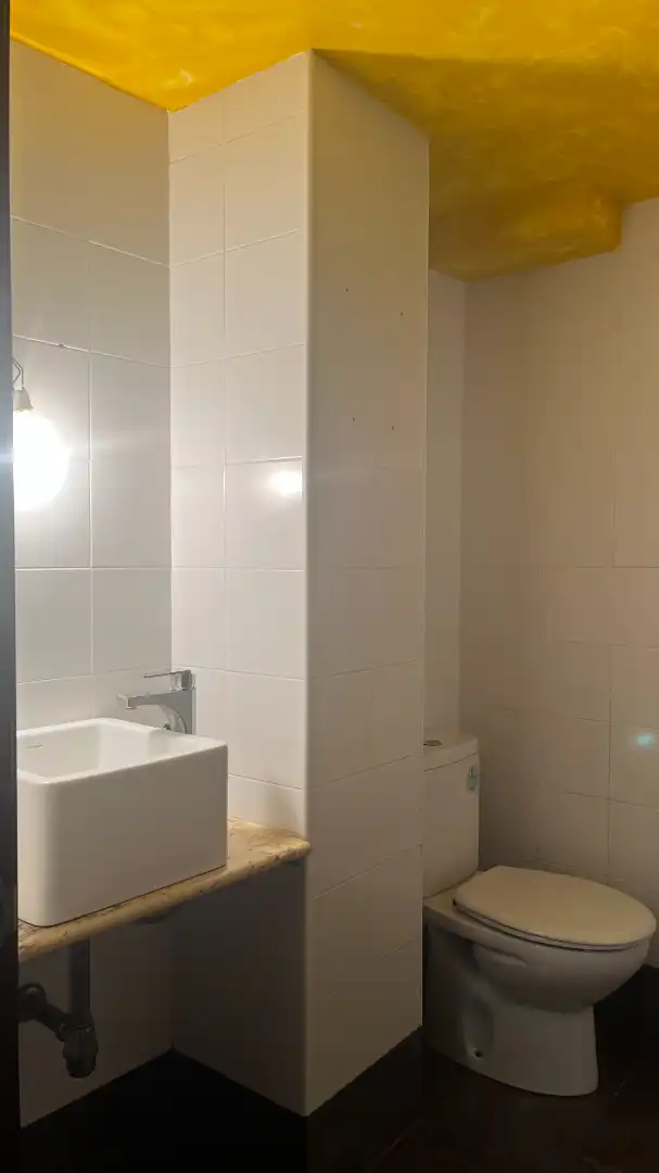 Bathroom of Office for rent in Valencia  with Furnished