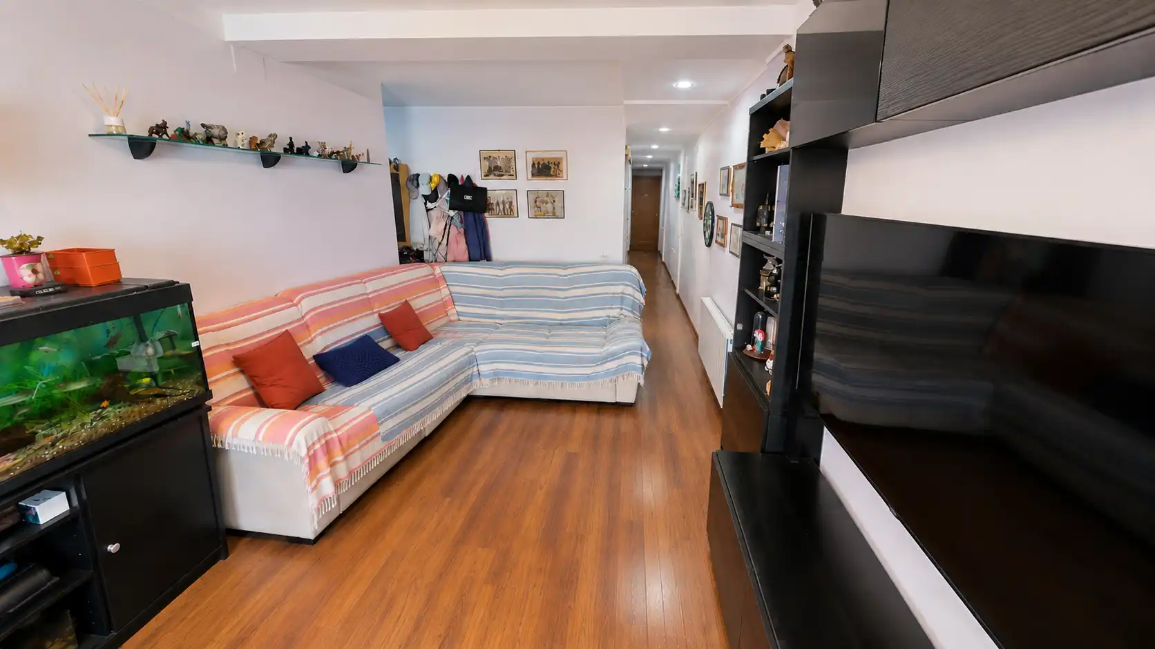 Wohnung zum Verkauf in Alicante / Alacant mit Klimaanlage, Heizung und Parkett