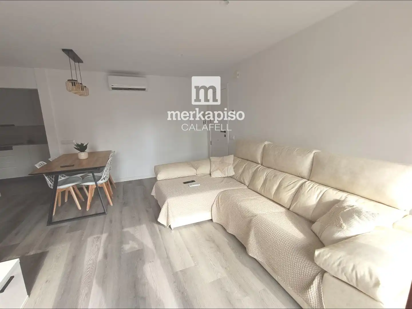 Sala de estar de Piso de alquiler en Calafell con Calefacción, Terraza y Amueblado