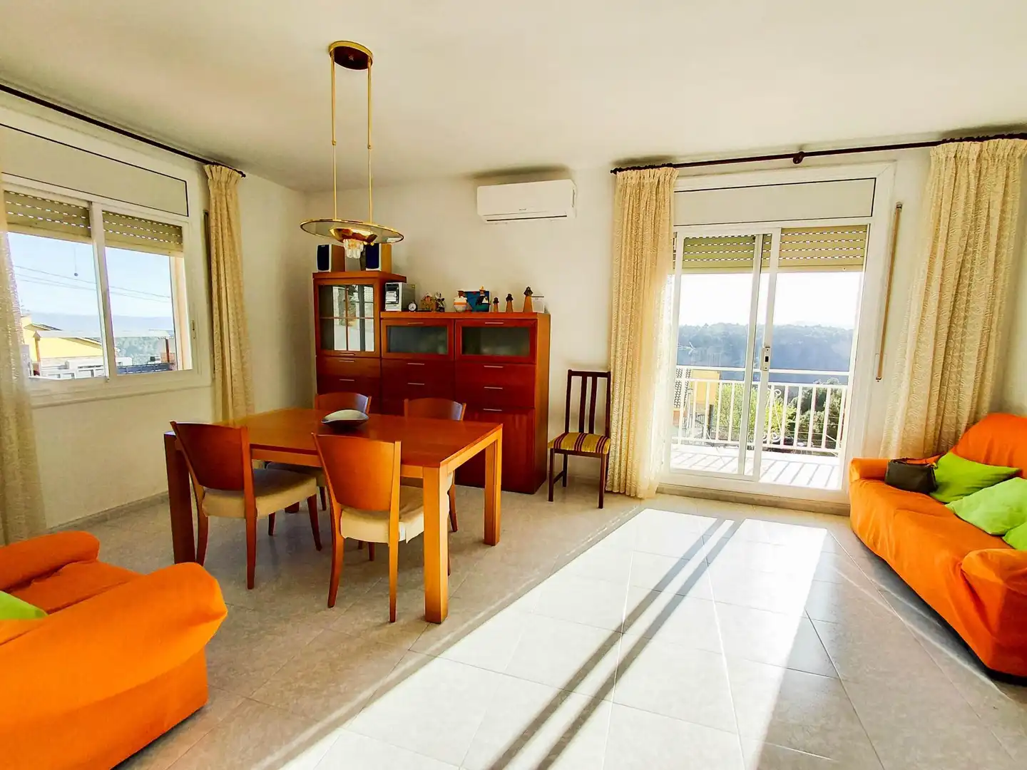 Dining room of Houses for sale in Els Hostalets de Pierola  with Air Conditioner, Private garden and Terrace