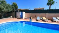 Swimming pool of House or chalet for sale in Creixell  with Air Conditioner, Heating and Private garden