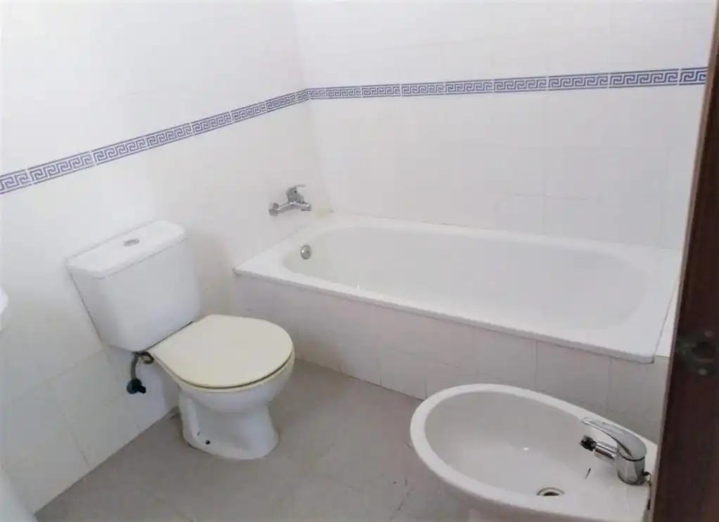 Piso en venta en C/ Batea, Cantillana