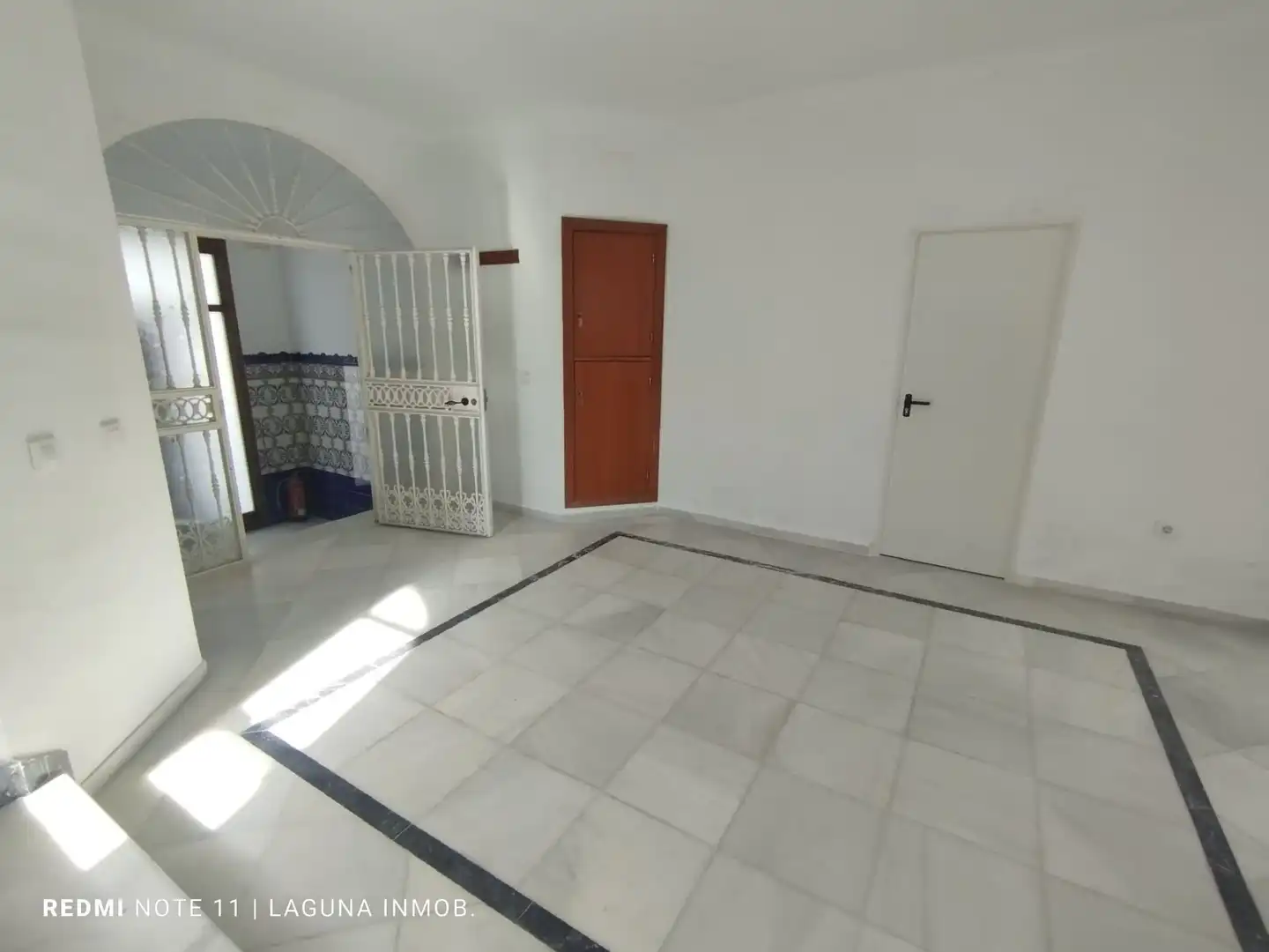 Local comercial en alquiler en La Pastora - La Estación, imagen 3