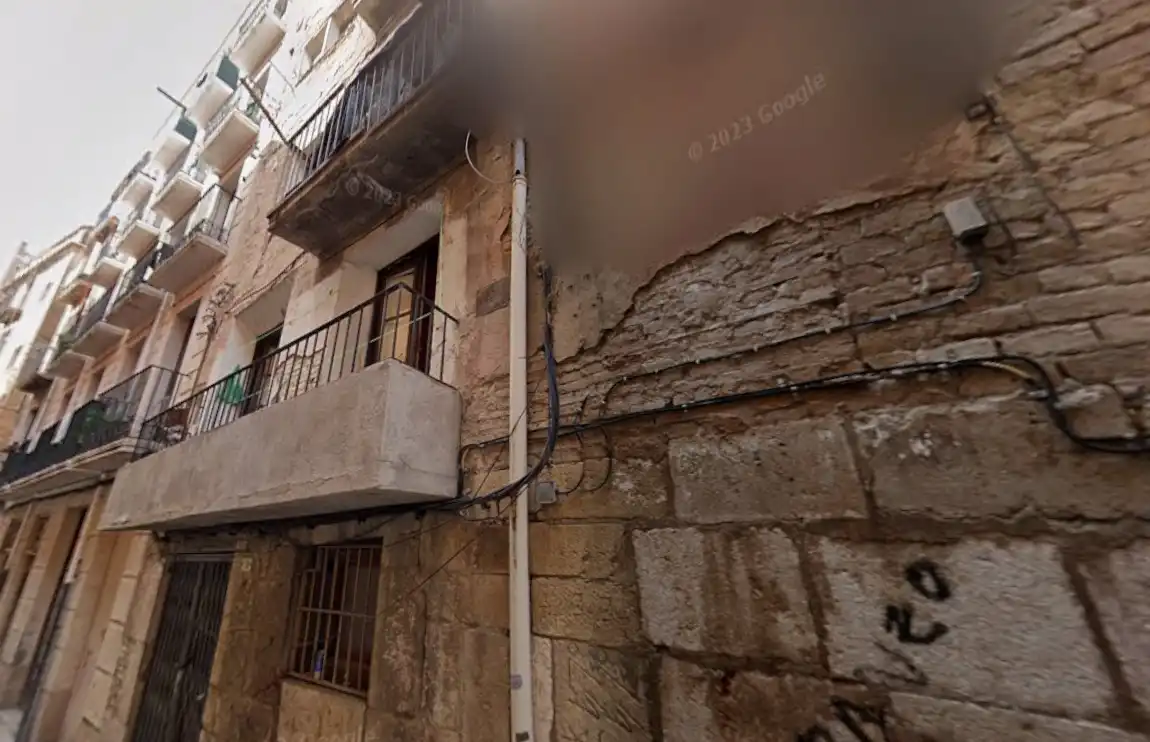 Flat for sale in C/ Montcada