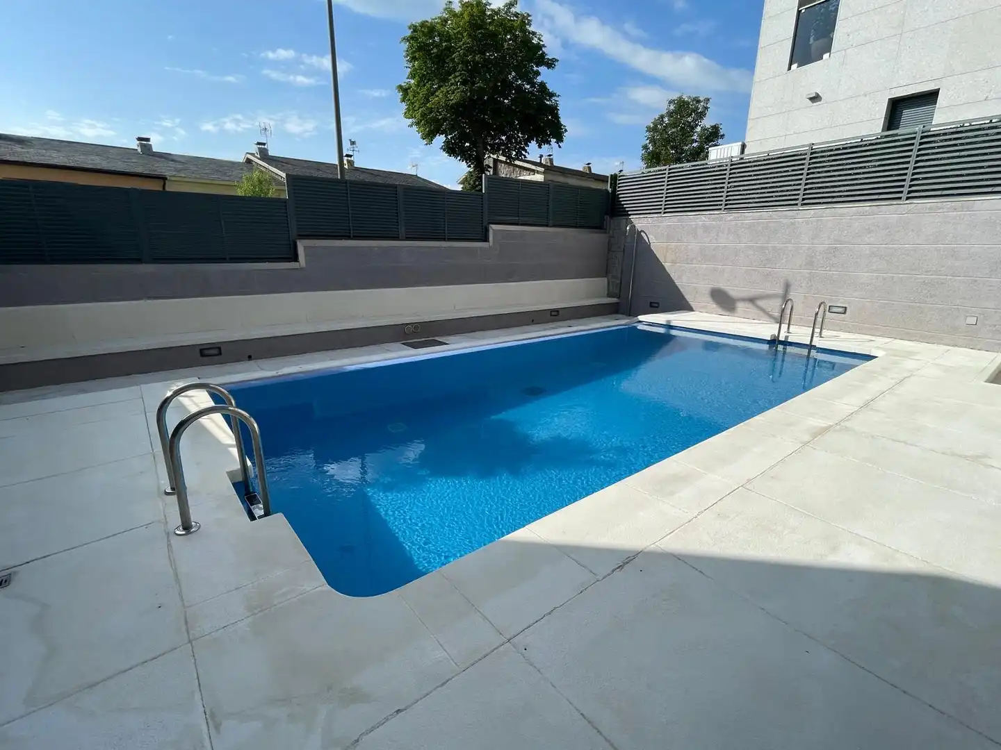 Swimming pool of Flat for sale in San Lorenzo de El Escorial  with Heating, Terrace and Storage room