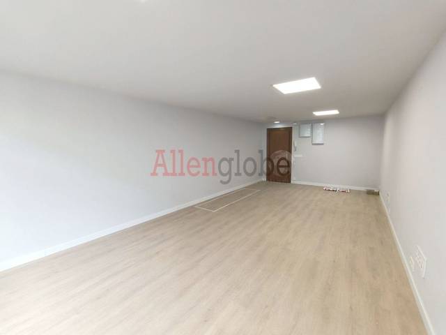 Oficina en Venta en Parque San Francisco - Uría