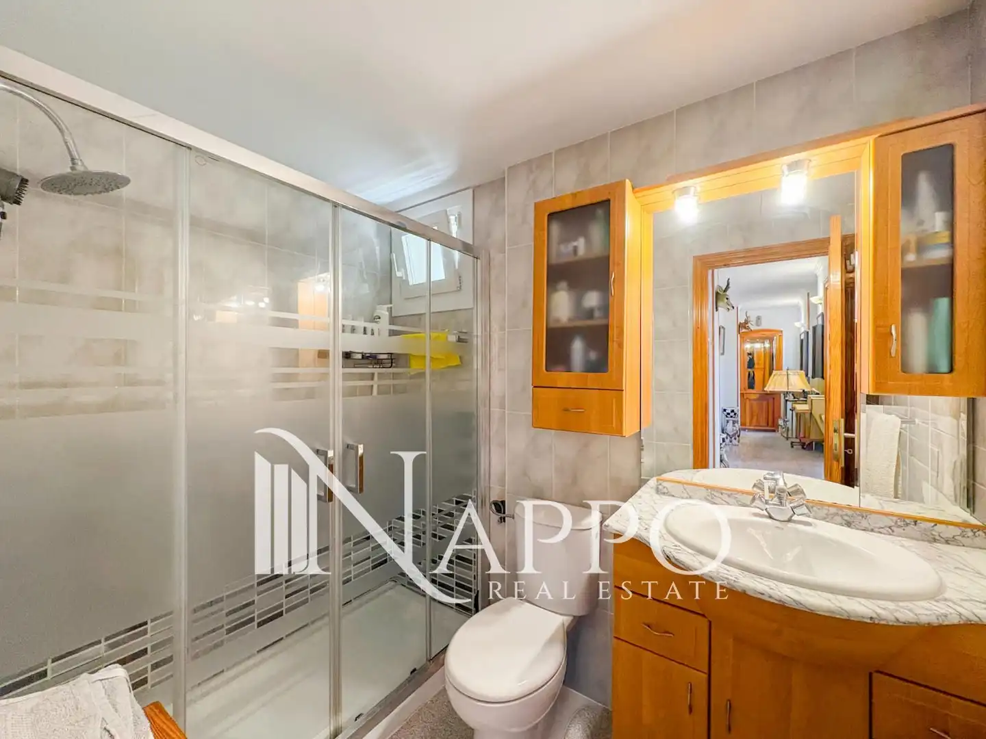 Baño de Piso en venta en Calvià con Aire acondicionado, Terraza y Amueblado