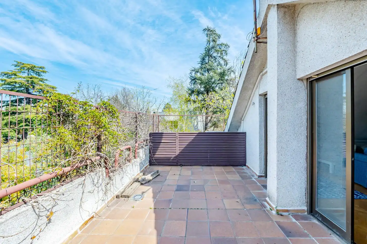 Terraza de Casa adosada en venta en Madrid con Calefacción, Jardín privado y Piscina