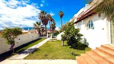 Photo 4 of Single-family semi-detached for rent in Calle Gardenia, La Garita - Marpequeña, Telde