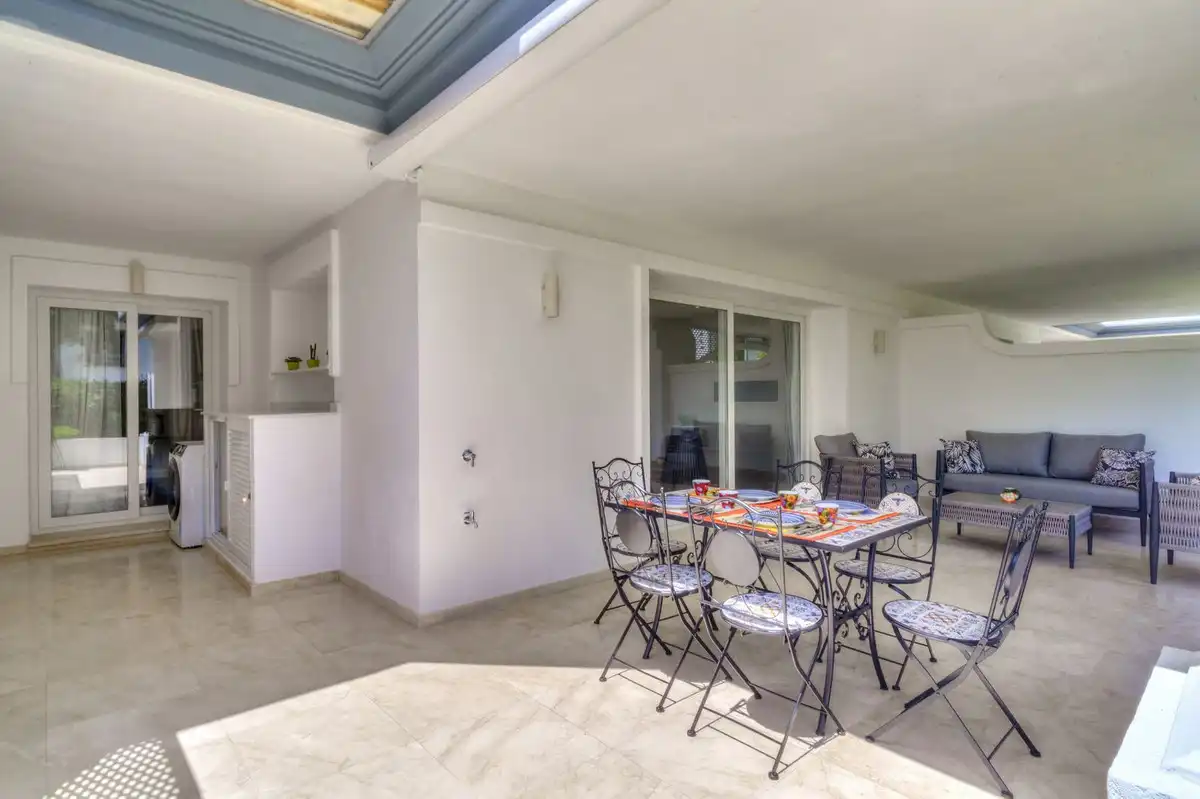 Terraza de Planta baja de alquiler en Estepona con Aire acondicionado, Terraza y Piscina comunitaria
