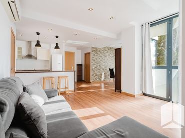 Piso con balcón en venta en Centre
