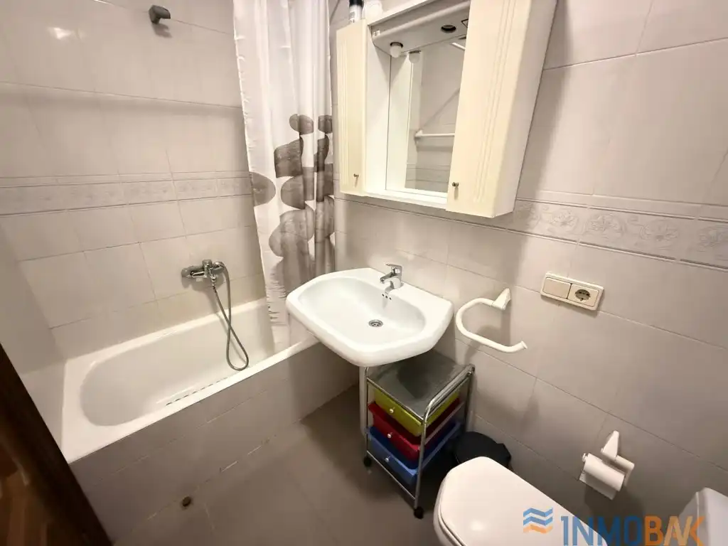 Flat with terrace to rent in San Bernardo - Carmelitas - Campus, imagen 15