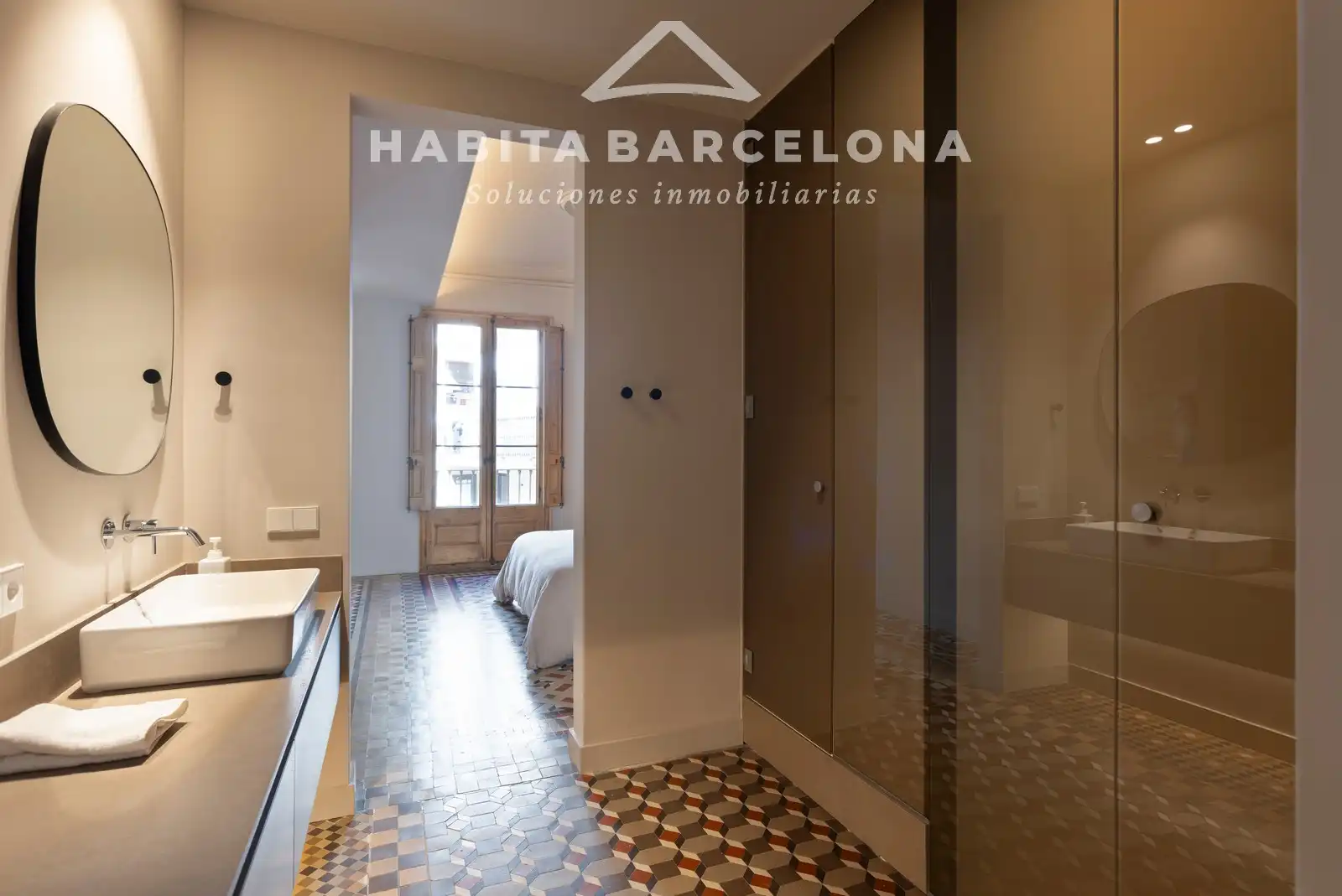 Schlafzimmer von Wohnung zur Miete in Barcelona mit Klimaanlage, Heizung und Parkett