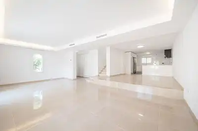 Casa a schiera con terrazza in vendita a Calle Salvador Dali 3, imagen 6