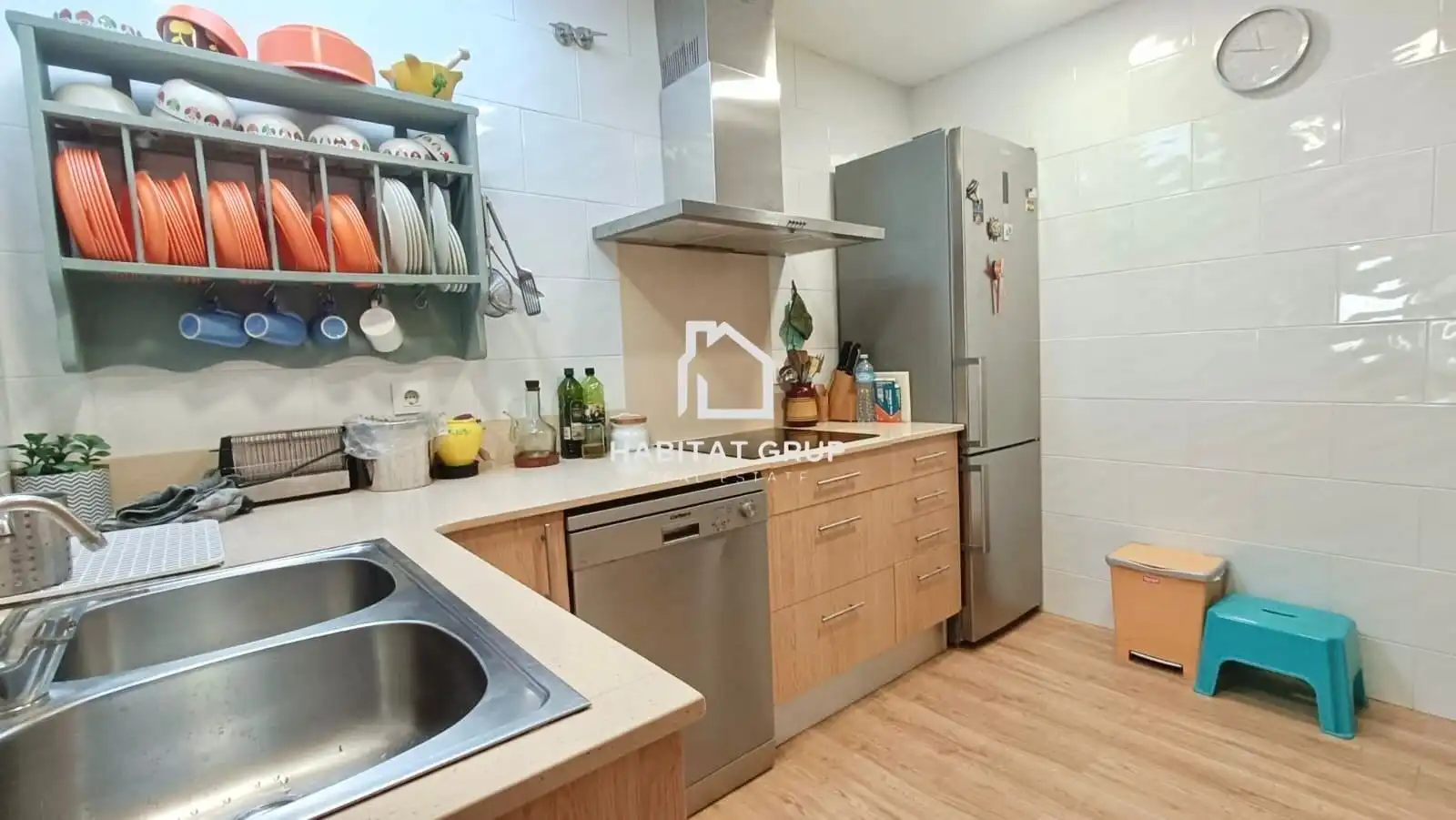 Küche von Einfamilien-Reihenhaus zum Verkauf in Sant Lluís mit Heizung, Privatgarten und Terrasse