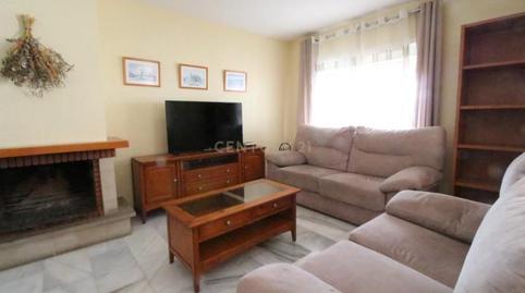 Foto 3 de Casa adosada de lloguer a Calle Ortigosa Cameros, Benalmádena, Spain, -1, Solymar, Benalmádena