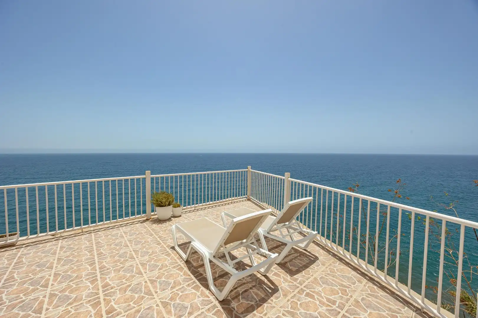 Terraza de Estudio en venta en San Bartolomé de Tirajana con Aire acondicionado, Amueblado y Piscina comunitaria