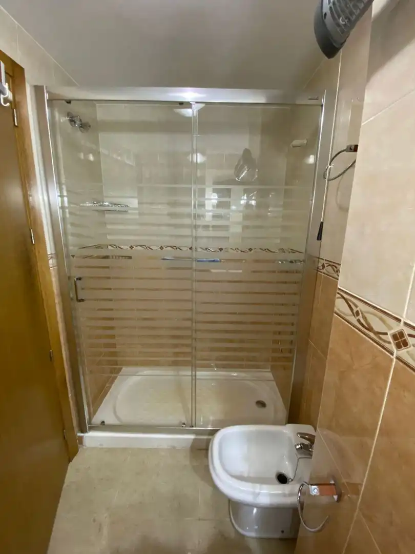 Baño de Piso de alquiler en Murcia con Aire acondicionado y Amueblado