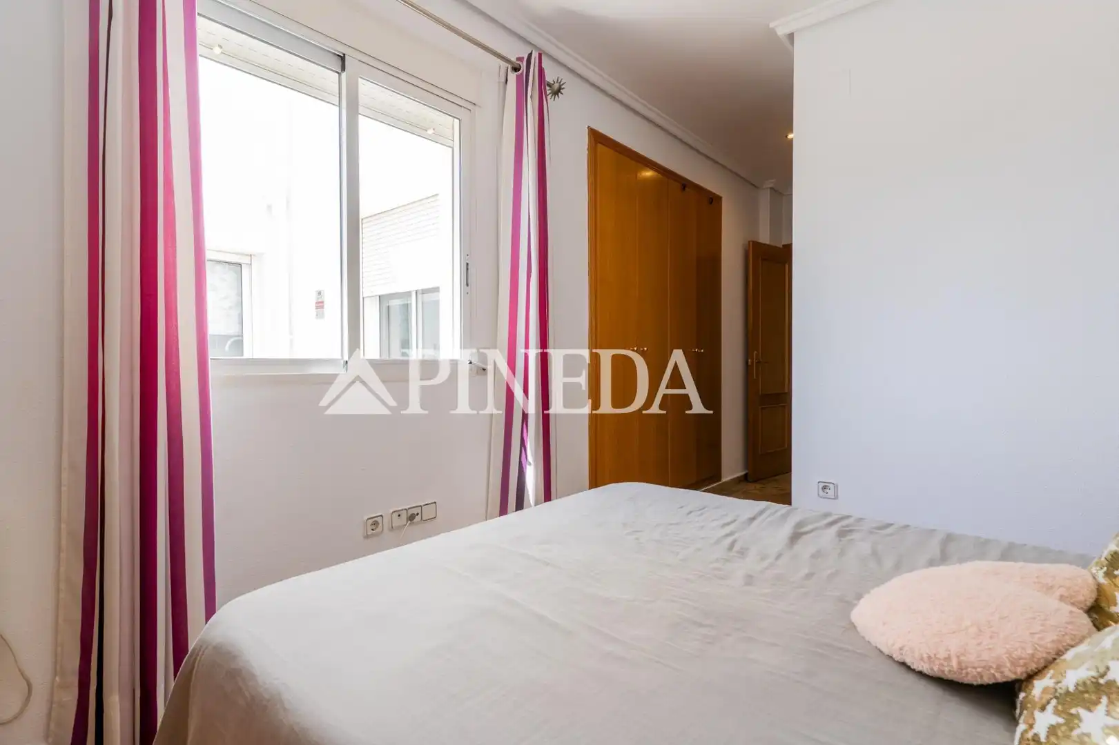 Bedroom of Flat for sale in Puçol  with Air Conditioner and Balcony