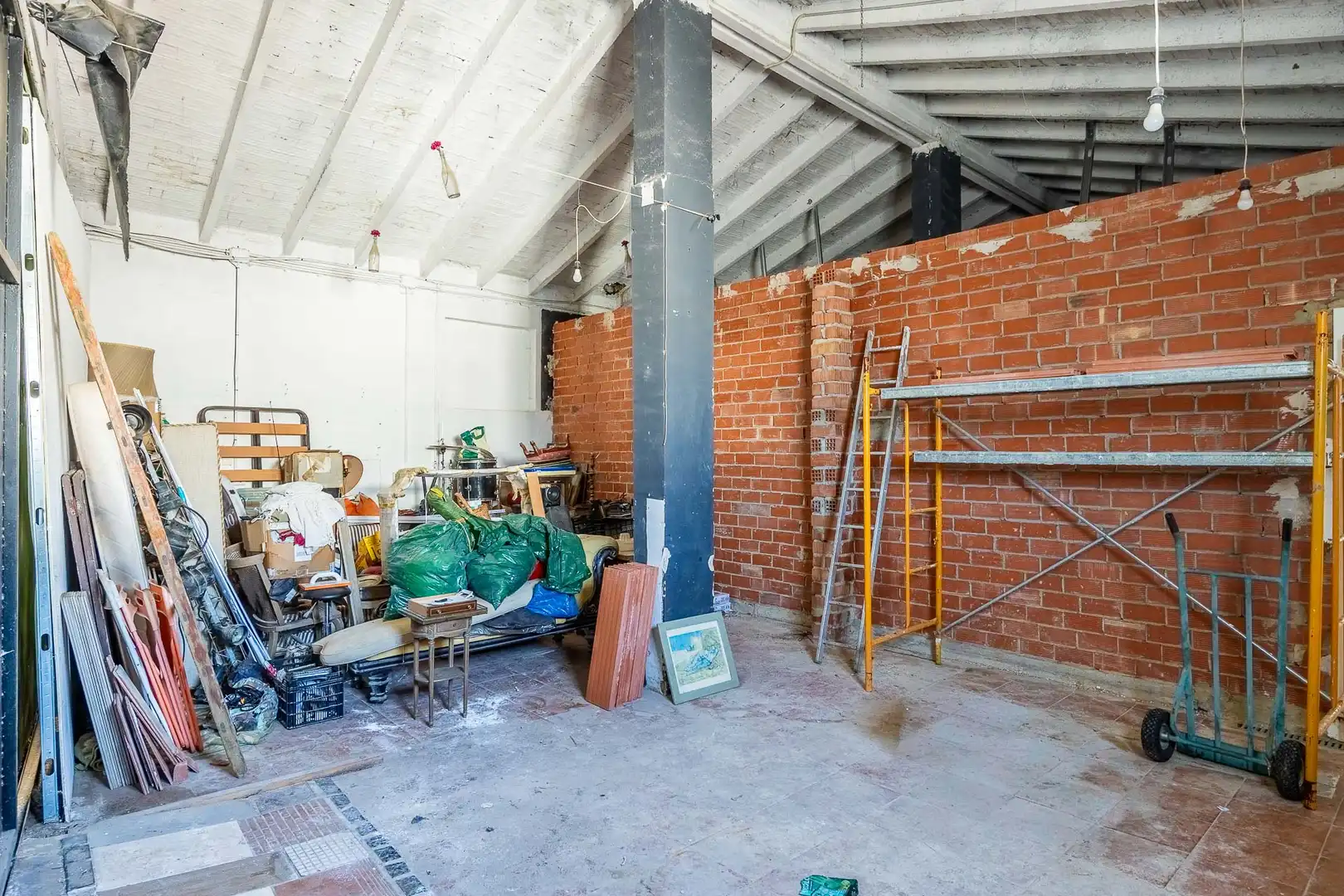 Detached homes for sale in Villanueva del Ariscal  with Storage room