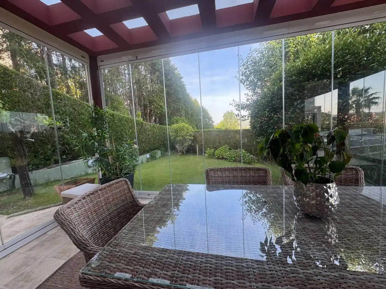 Terrassa de Casa o xalet en venda en Donostia - San Sebastián  amb Aire condicionat, Calefacció i Jardí privat
