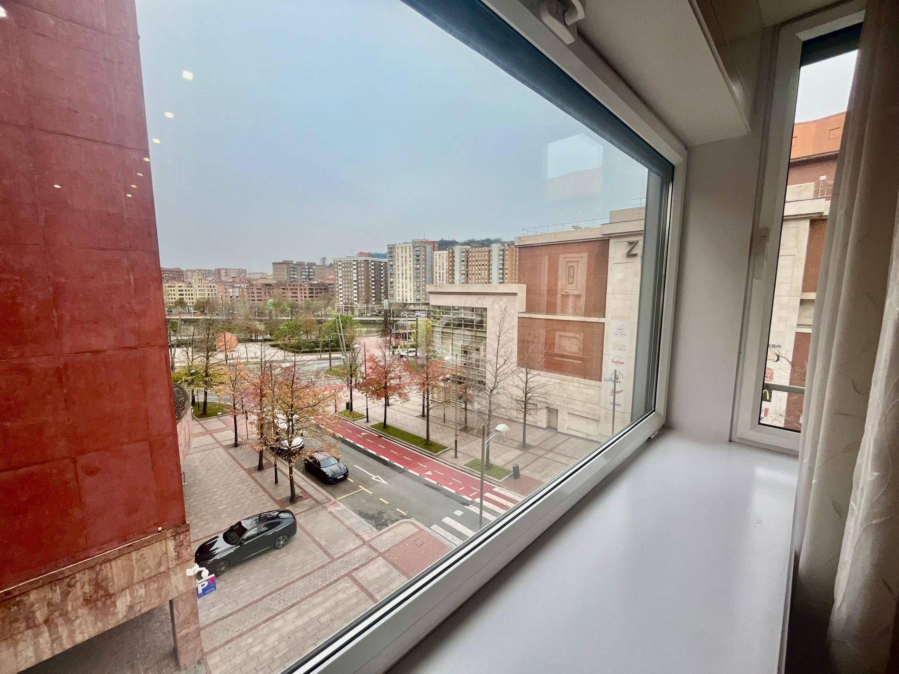 Exterior view of Flat to rent in Bilbao   with Heating, Storage room and Balcony