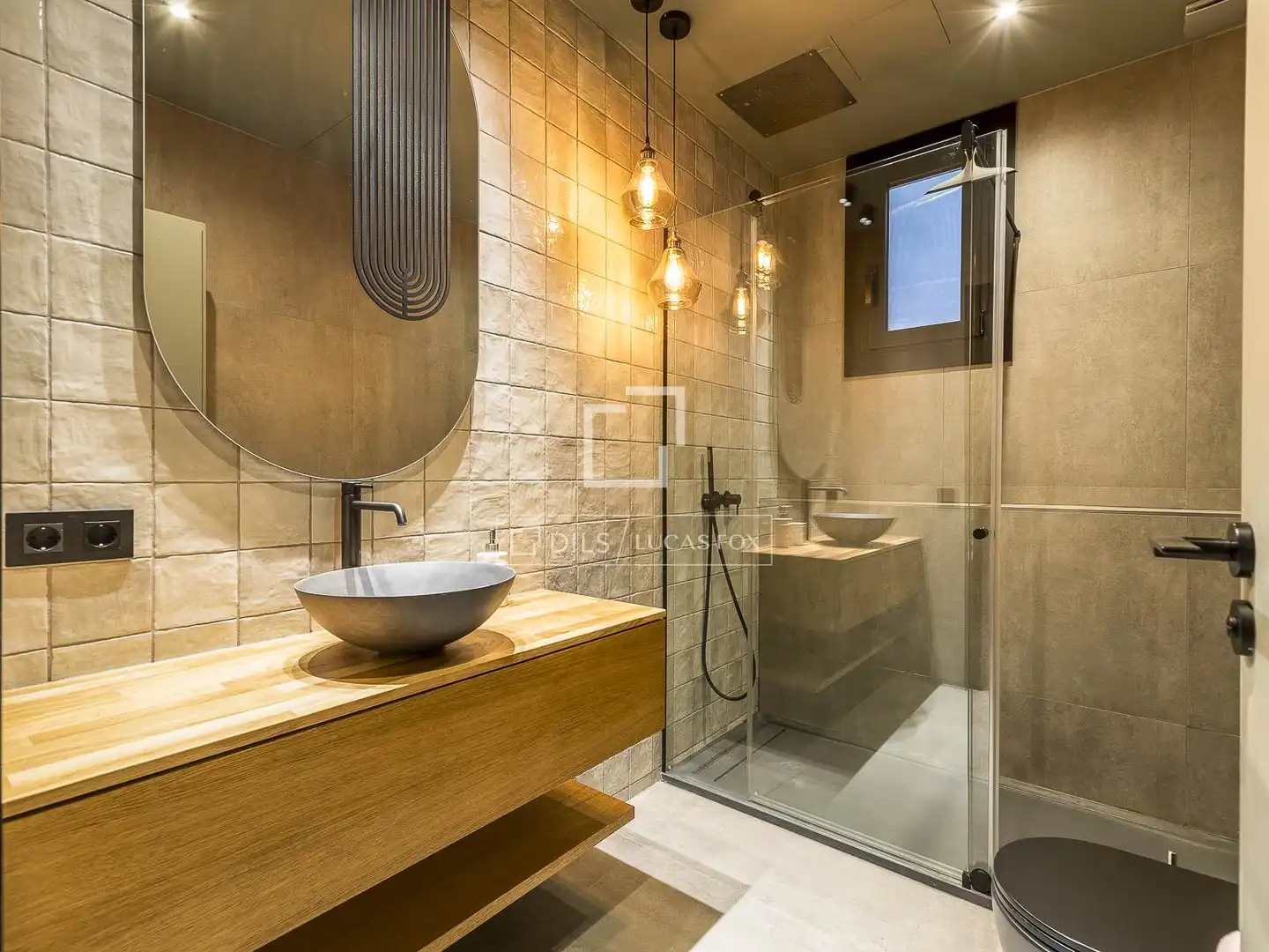 Bathroom of Flat for rent in Eixample