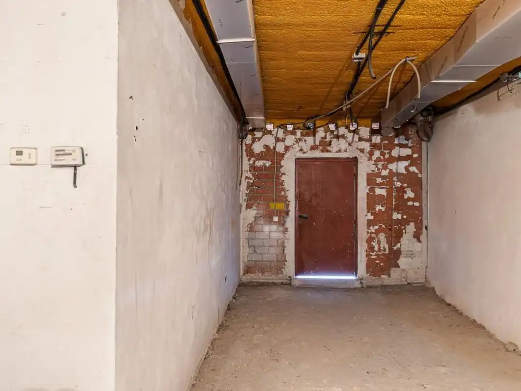 Commercial properties for sale in Coslada  with Heating and Terrace