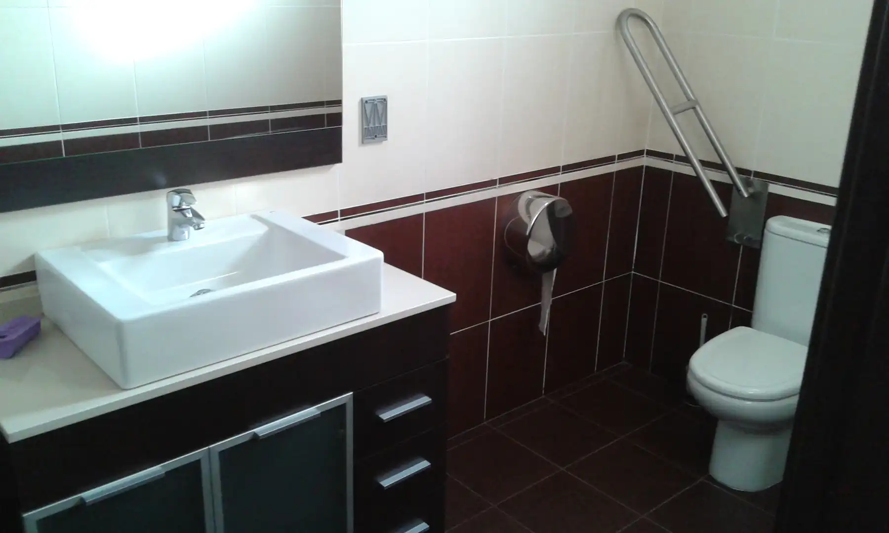 Baño de Edificio en venta en Riba-roja de Túria