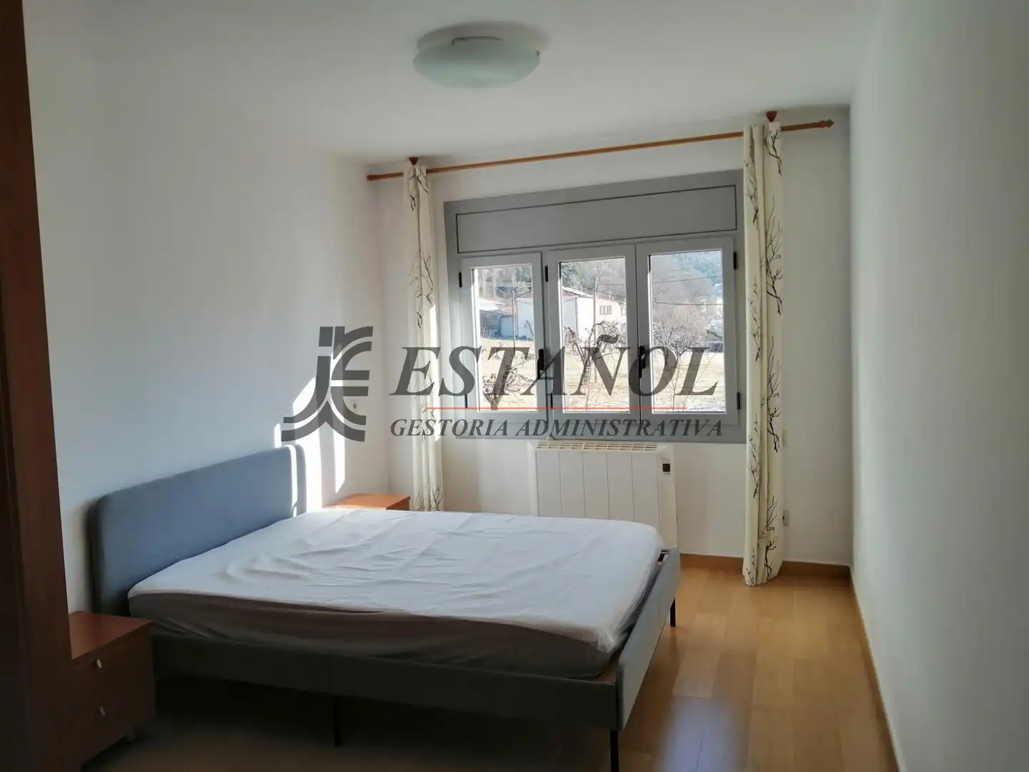 Schlafzimmer von Wohnung zum Verkauf in La Seu d'Urgell mit Heizung