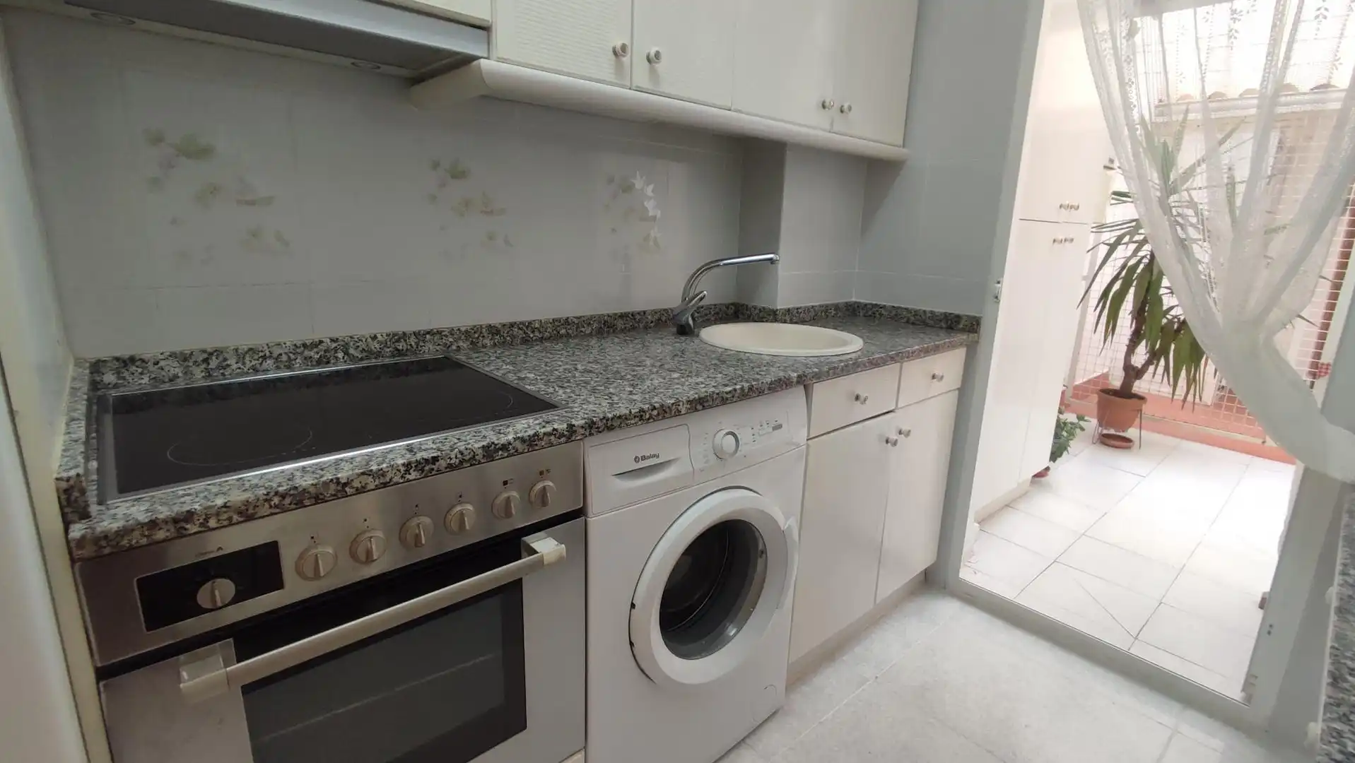 Cocina de Piso de alquiler en Zaragoza con Aire acondicionado, Calefacción y Terraza