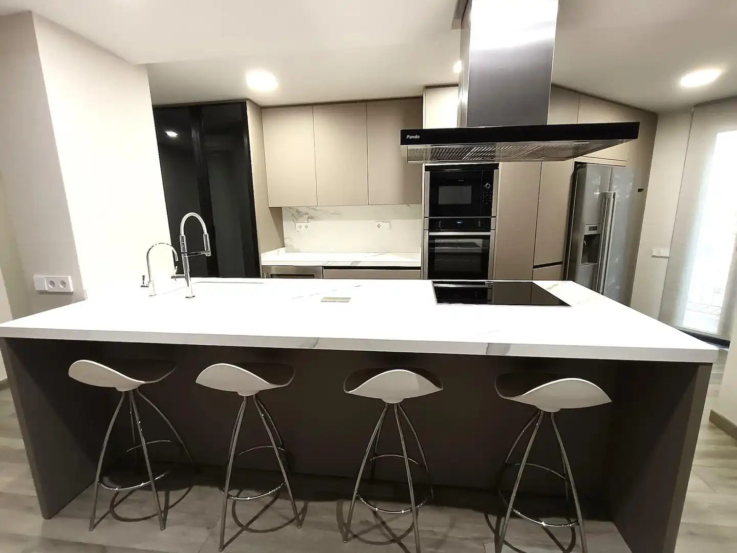 Cocina de Dúplex en venta en Arenys de Mar con Aire acondicionado, Calefacción y Terraza